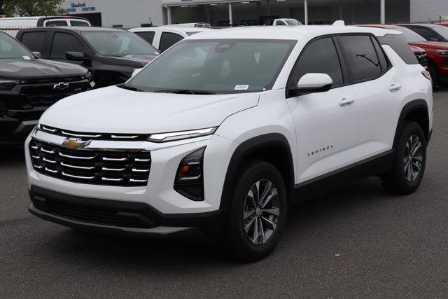 Photo of 2026 Summit White Chevrolet Equinox