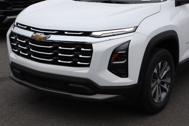 Photo of 2026 Summit White Chevrolet Equinox