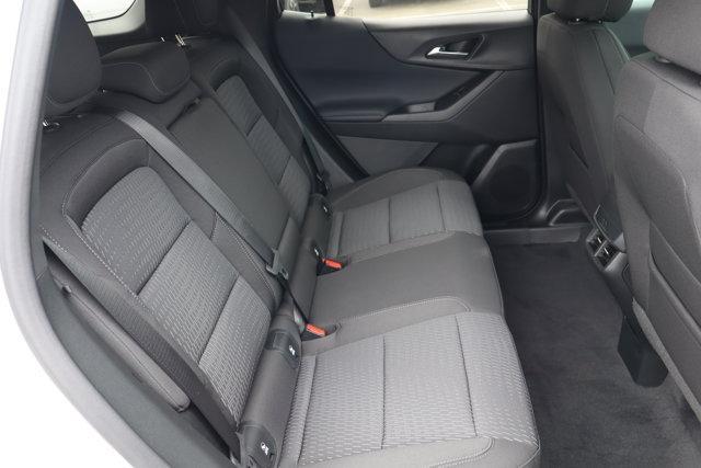 Photo of 2026 Summit White Chevrolet Equinox