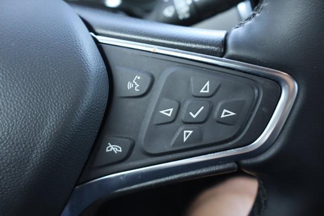 Photo of 2024 Summit White Chevrolet Equinox