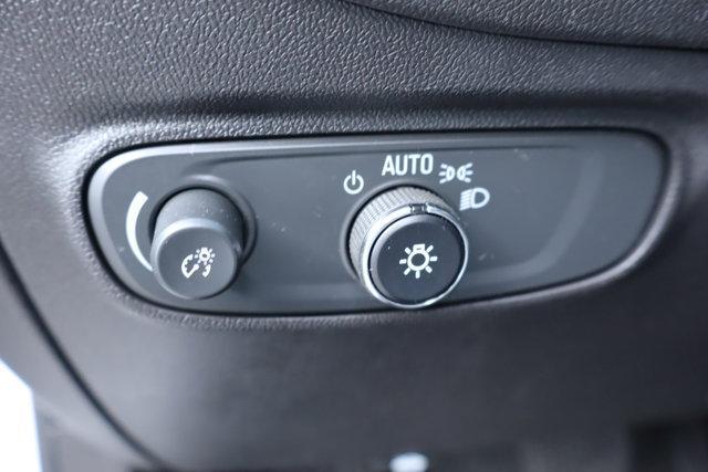 Photo of 2024 Summit White Chevrolet Equinox