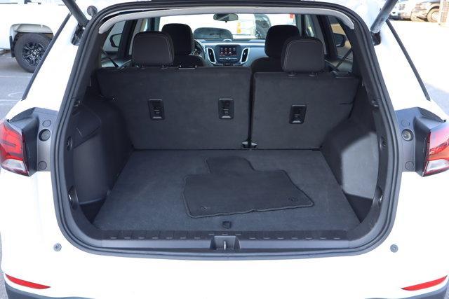 Photo of 2024 Summit White Chevrolet Equinox