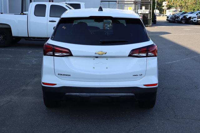 Photo of 2024 Summit White Chevrolet Equinox