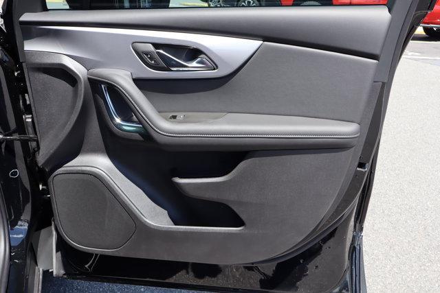 Photo of 2025 Black Chevrolet Blazer