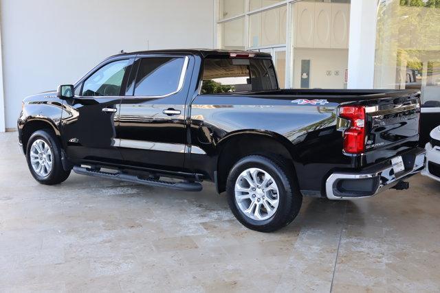 Photo of 2024 Black Chevrolet Silverado 1500