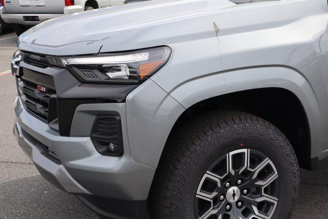 Photo of 2025 Sterling Gray Metallic Chevrolet Colorado
