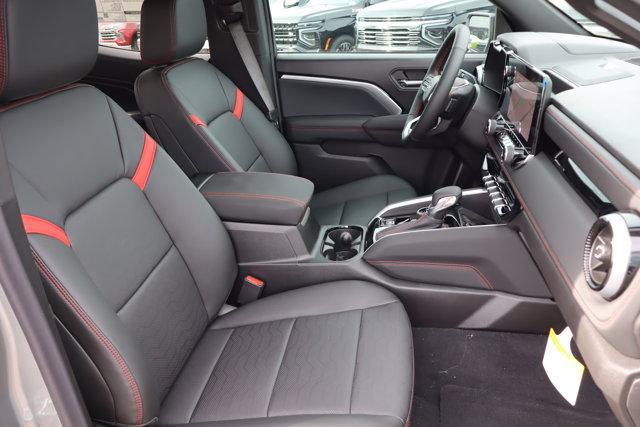 Photo of 2025 Sterling Gray Metallic Chevrolet Colorado