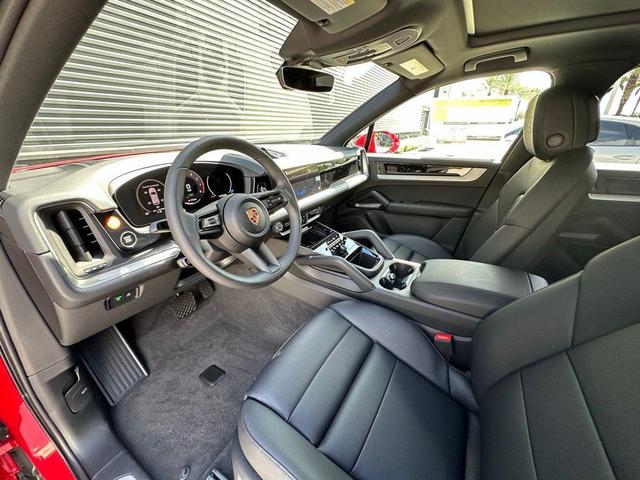 Photo of 2025 Carmine Red Porsche Cayenne