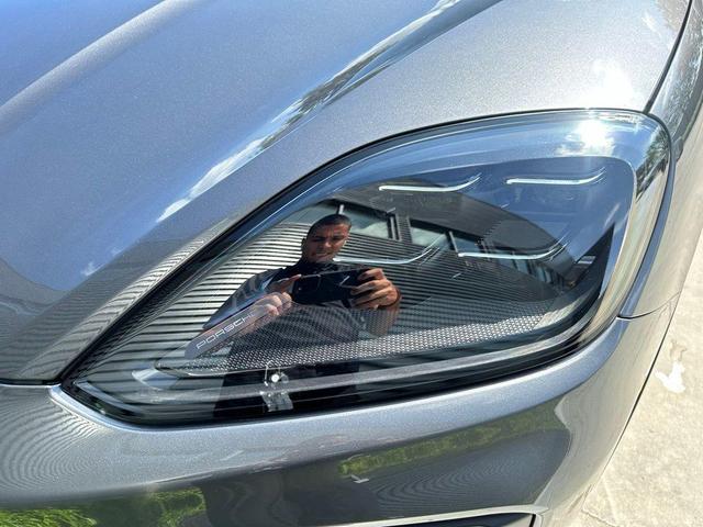 Photo of 2025 Gray Metallic Porsche Cayenne