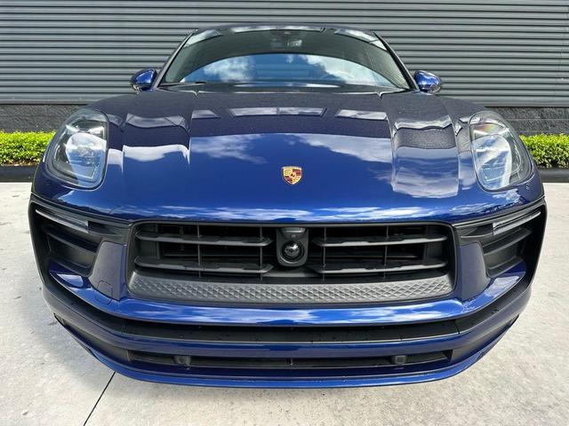 Photo of 2023 Blue Porsche Macan