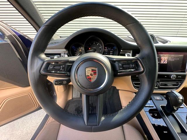 Photo of 2023 Blue Porsche Macan