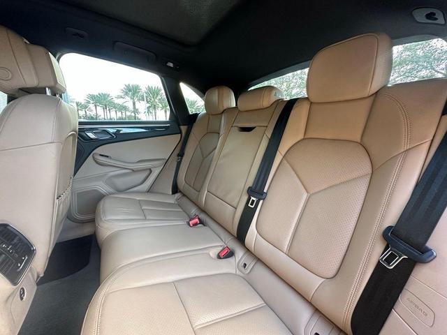 Photo of 2023 Blue Porsche Macan