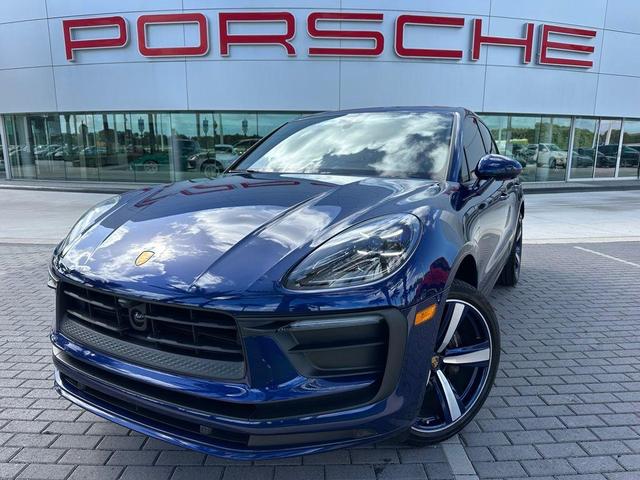Photo of 2023 Blue Porsche Macan