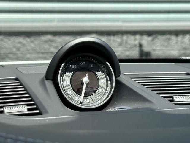 Photo of 2025 Gray Porsche 911
