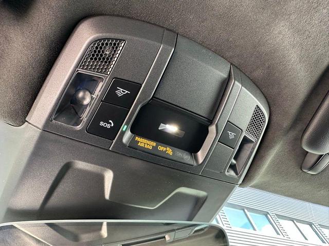 Photo of 2025 Gray Porsche 911