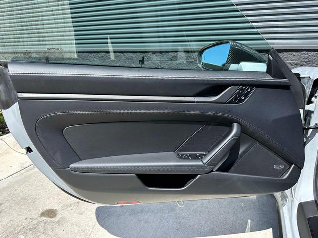 Photo of 2025 Gray Porsche 911