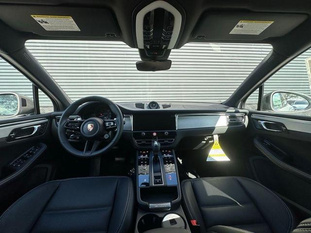 Photo of 2025 Silver Metallic Porsche Macan