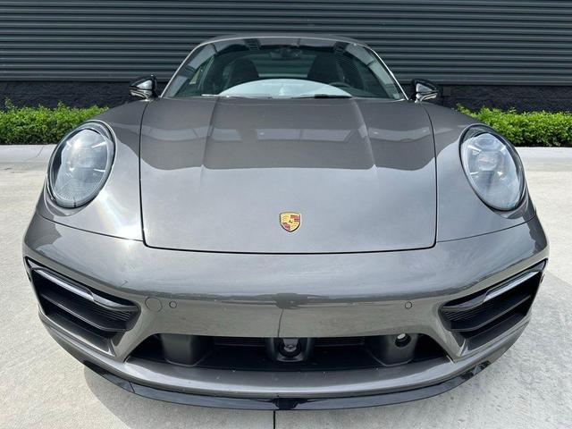 Photo of 2024 Gray Porsche 911