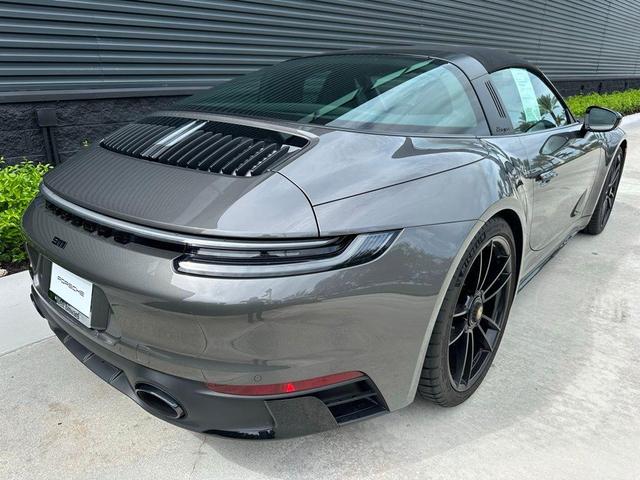 Photo of 2024 Gray Porsche 911