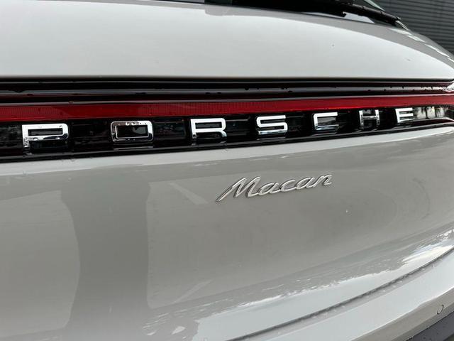 Photo of 2026 Chalk Porsche Macan