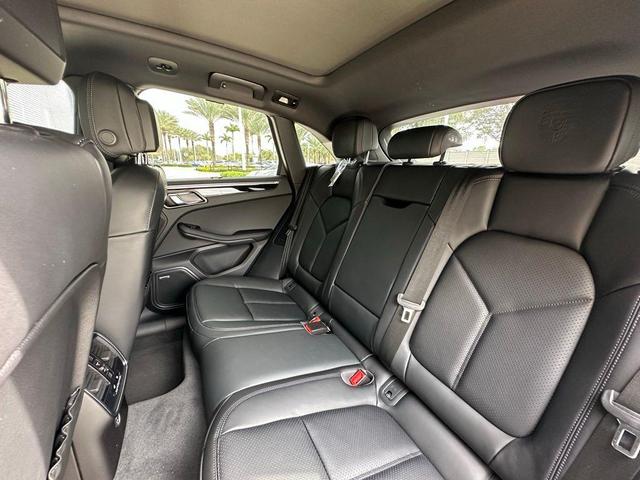 Photo of 2025 Black Porsche Macan
