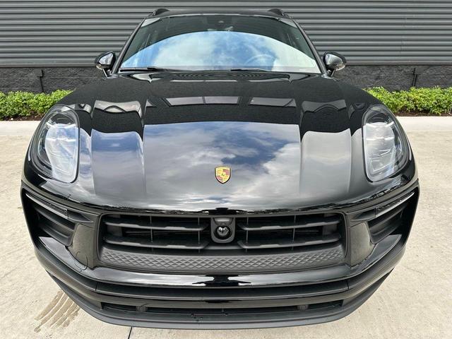 Photo of 2025 Black Porsche Macan