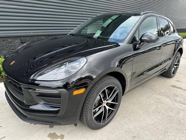 Photo of 2025 Black Porsche Macan