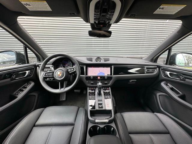 Photo of 2025 Black Porsche Macan