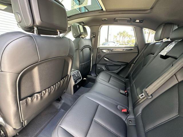 Photo of 2025 Silver Metallic Porsche Macan