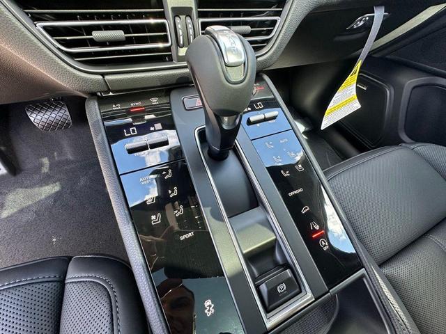 Photo of 2025 Silver Metallic Porsche Macan