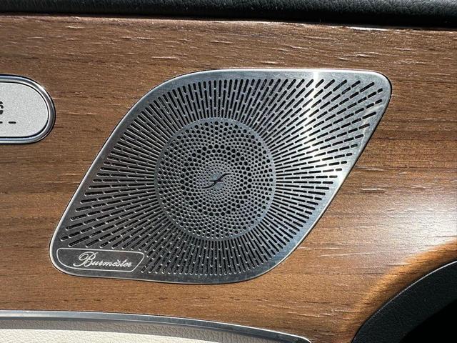 Photo of 2022 Silver Metallic Mercedes-Benz GLE 350