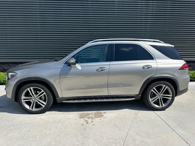 Photo of 2022 Silver Metallic Mercedes-Benz GLE 350