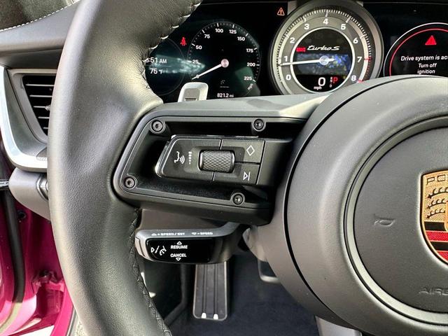Photo of 2024 Ruby Porsche 911