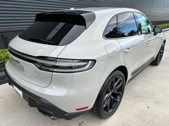 Photo of 2026 Chalk Porsche Macan