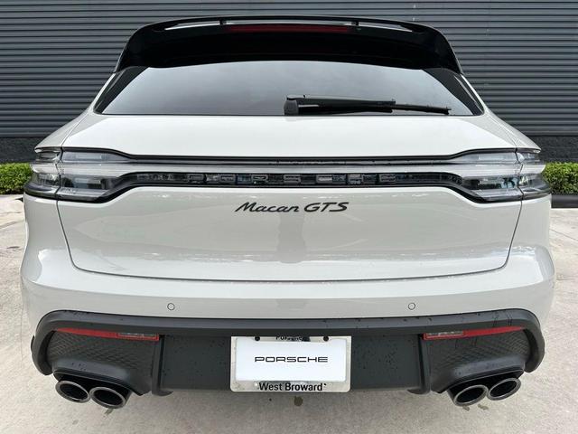 Photo of 2026 Chalk Porsche Macan