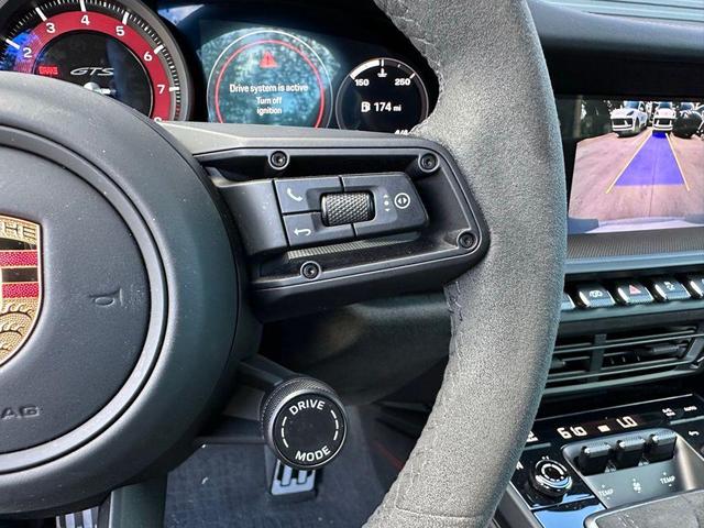 Photo of 2023 Silver Porsche 911
