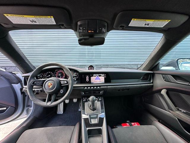 Photo of 2023 Silver Porsche 911