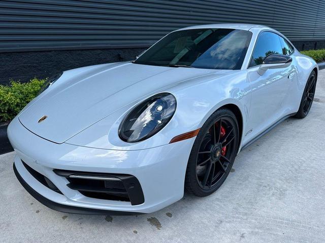 Photo of 2023 Silver Porsche 911