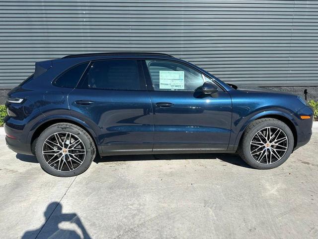 Photo of 2025 Blue Metallic Porsche Cayenne