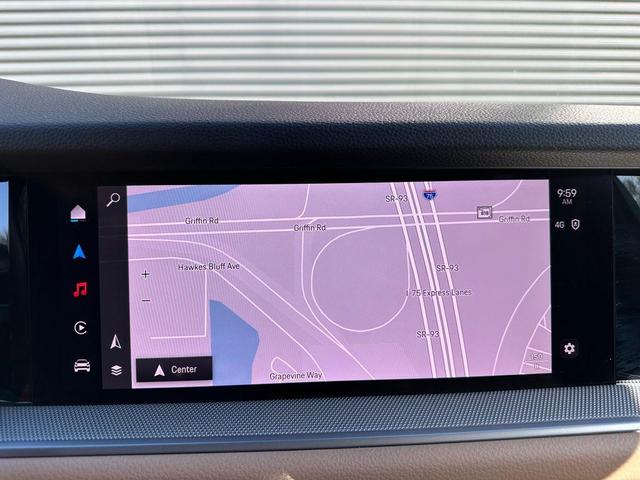 Photo of 2024 Gray Porsche Cayenne