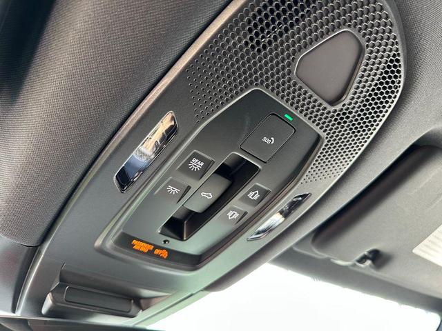 Photo of 2024 Gray Porsche Cayenne