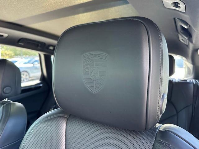 Photo of 2022  Porsche Macan