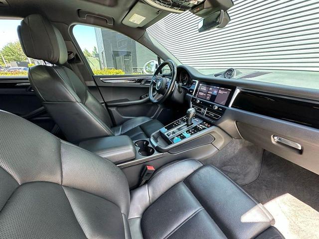 Photo of 2022  Porsche Macan