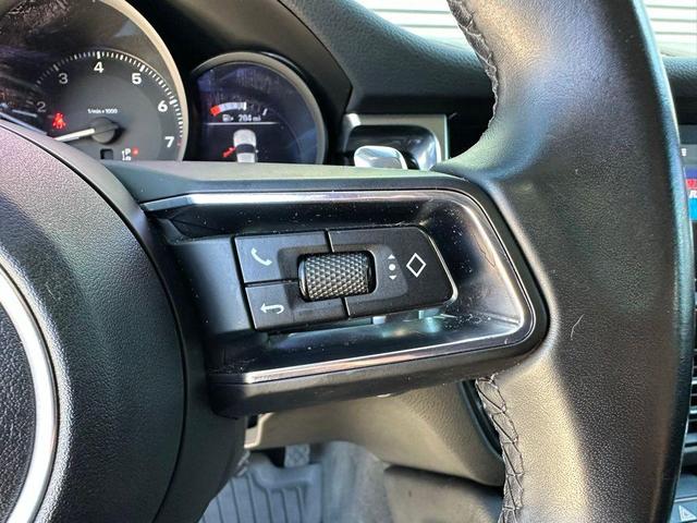 Photo of 2022  Porsche Macan