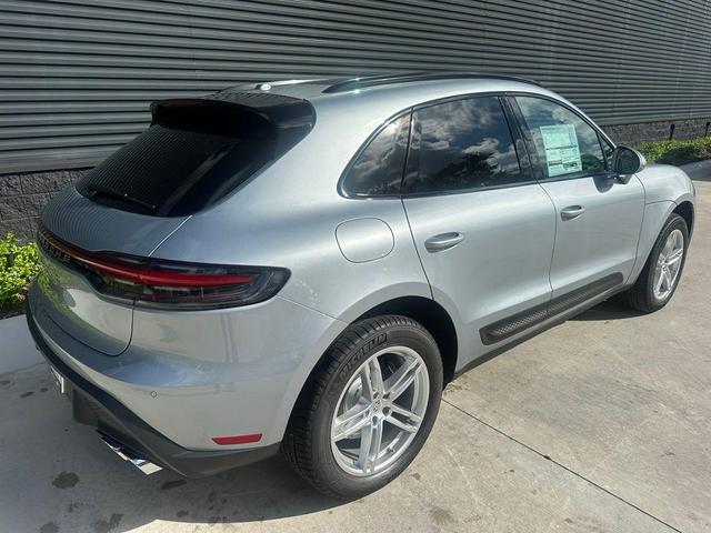 Photo of 2025 Silver Metallic Porsche Macan