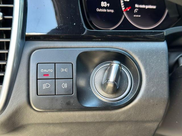 Photo of 2023 Black Porsche Cayenne