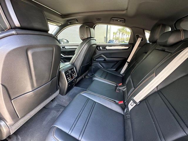 Photo of 2023 Black Porsche Cayenne