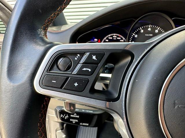 Photo of 2023 Black Porsche Cayenne