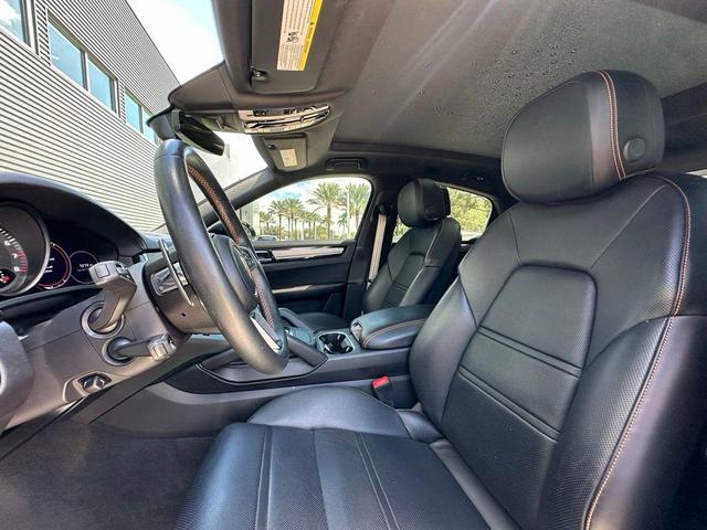 Photo of 2023 Black Porsche Cayenne