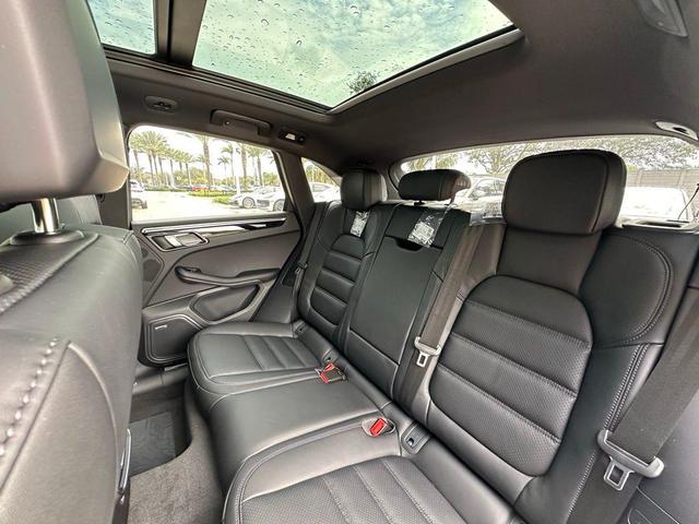 Photo of 2025 Silver Metallic Porsche Macan